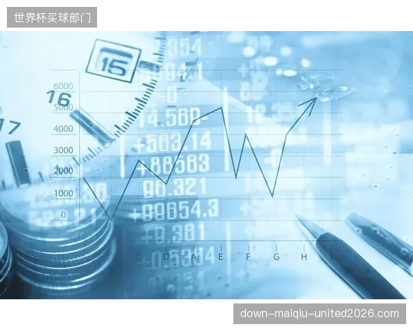 兰赫尔与马拉贡的竞争关系，可能影响墨西哥队后防线的稳定性和指挥默契。
